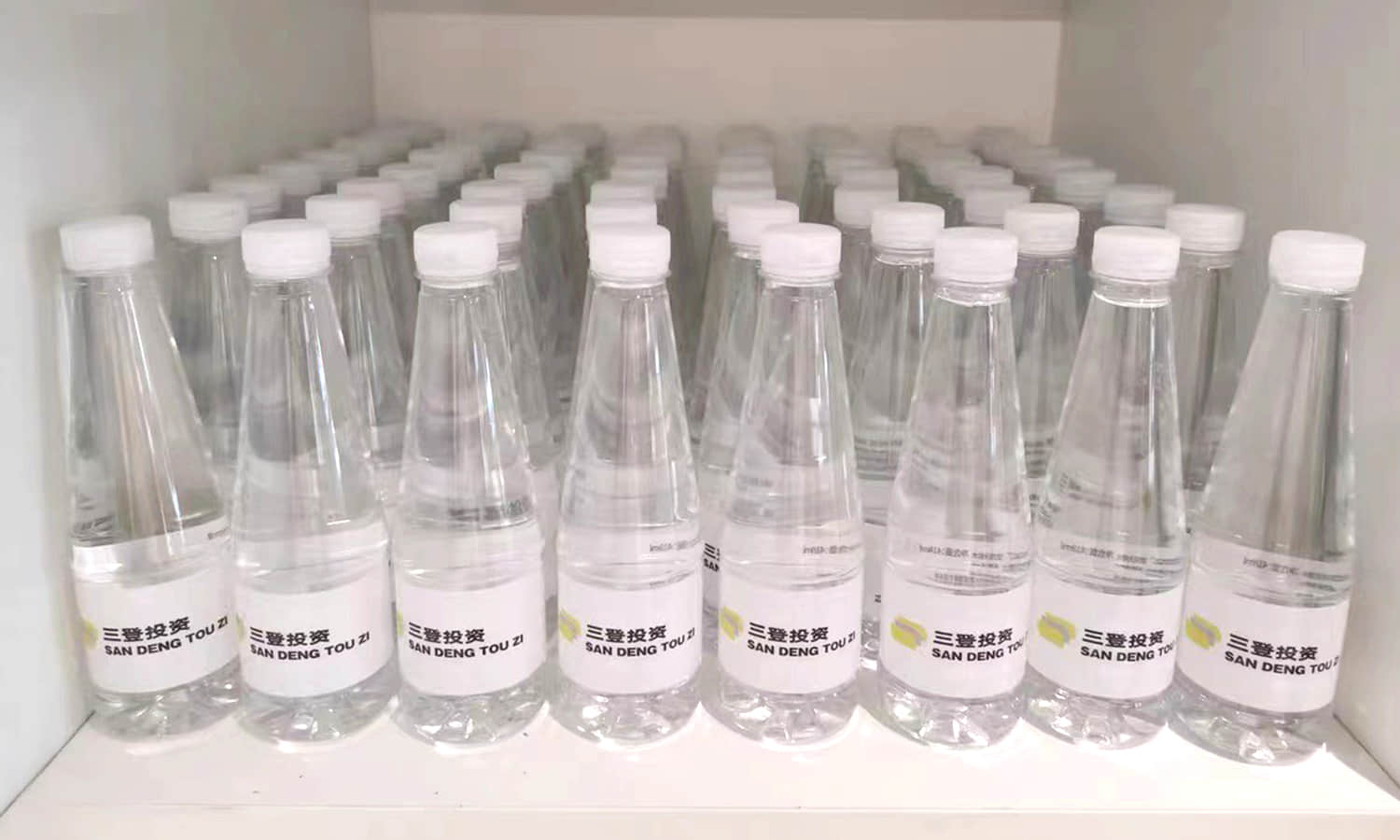 定制矿泉水案例8